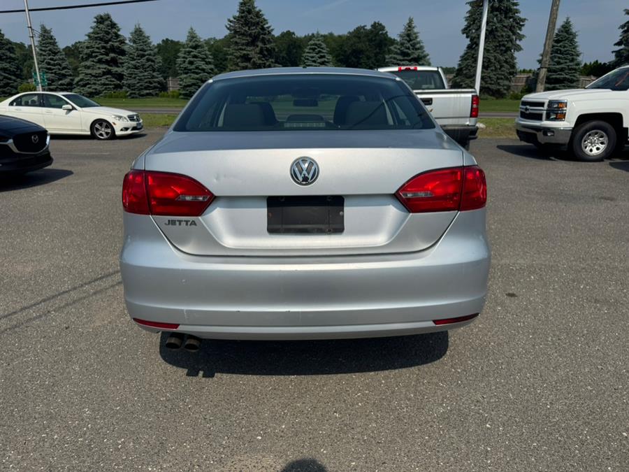 2012 Volkswagen Jetta Sedan 4dr Auto S w/Sunroof, available for sale in East Windsor, Connecticut | A1 Auto Sale LLC. East Windsor, Connecticut 2012 Volkswagen Jetta Sedan 4dr Auto S w/Sunroof, available for sale in East Windsor, Connecticut | A1 Auto Sale LLC. East Windsor, Connecticut