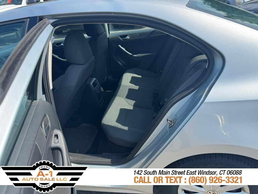 2012 Volkswagen Jetta Sedan 4dr Auto S w/Sunroof, available for sale in East Windsor, Connecticut | A1 Auto Sale LLC. East Windsor, Connecticut 2012 Volkswagen Jetta Sedan 4dr Auto S w/Sunroof, available for sale in East Windsor, Connecticut | A1 Auto Sale LLC. East Windsor, Connecticut