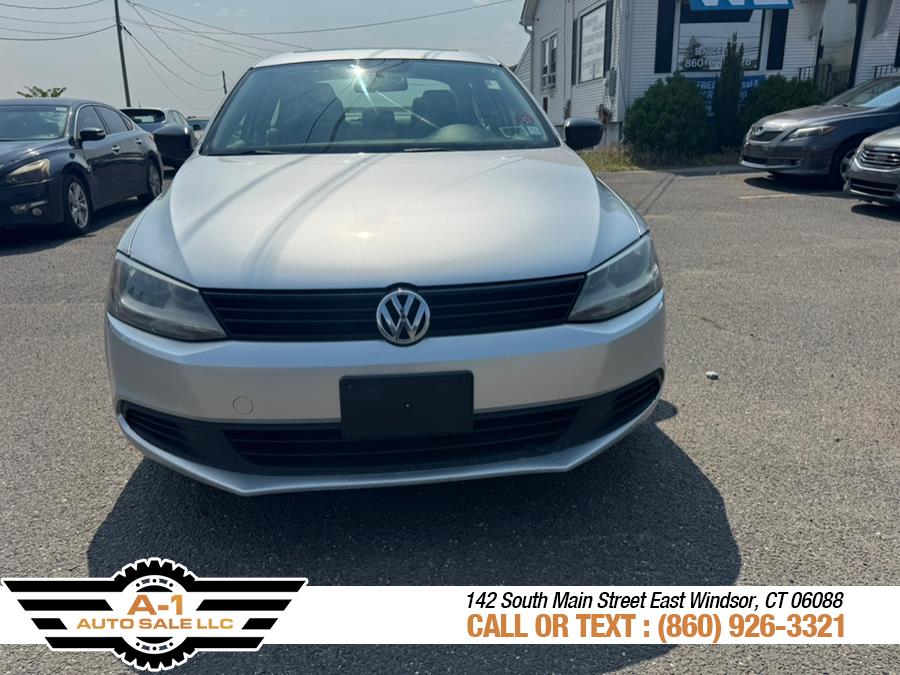 2012 Volkswagen Jetta Sedan 4dr Auto S w/Sunroof, available for sale in East Windsor, Connecticut | A1 Auto Sale LLC. East Windsor, Connecticut 2012 Volkswagen Jetta Sedan 4dr Auto S w/Sunroof, available for sale in East Windsor, Connecticut | A1 Auto Sale LLC. East Windsor, Connecticut