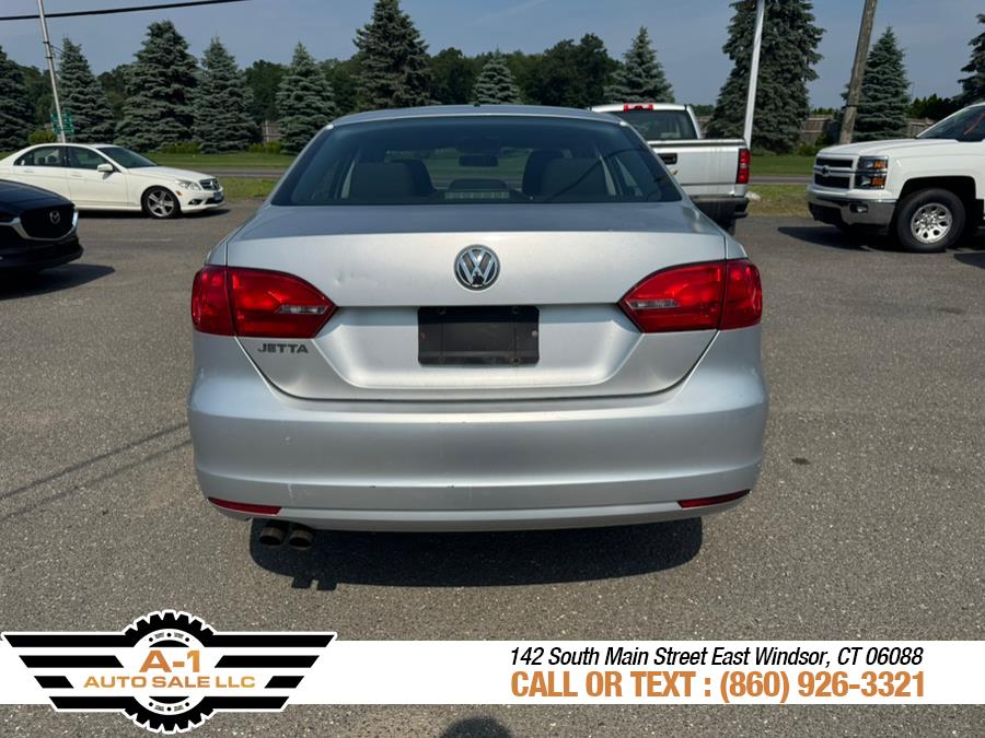 2012 Volkswagen Jetta Sedan 4dr Auto S w/Sunroof, available for sale in East Windsor, Connecticut | A1 Auto Sale LLC. East Windsor, Connecticut 2012 Volkswagen Jetta Sedan 4dr Auto S w/Sunroof, available for sale in East Windsor, Connecticut | A1 Auto Sale LLC. East Windsor, Connecticut