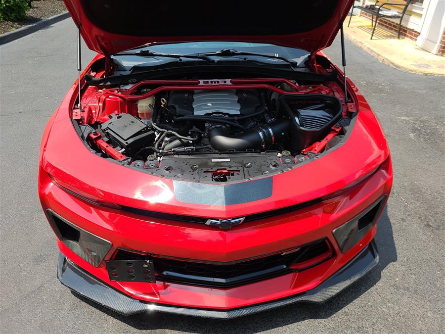 2016 Chevrolet Camaro 2dr Cpe 2SS, available for sale in Canton, Connecticut | Lava Motors. Canton, Connecticut 2016 Chevrolet Camaro 2dr Cpe 2SS, available for sale in Canton, Connecticut | Lava Motors. Canton, Connecticut
