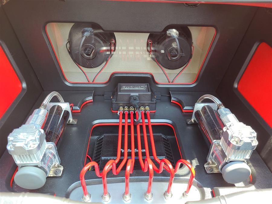 2016 Chevrolet Camaro 2dr Cpe 2SS, available for sale in Canton, Connecticut | Lava Motors. Canton, Connecticut 2016 Chevrolet Camaro 2dr Cpe 2SS, available for sale in Canton, Connecticut | Lava Motors. Canton, Connecticut
