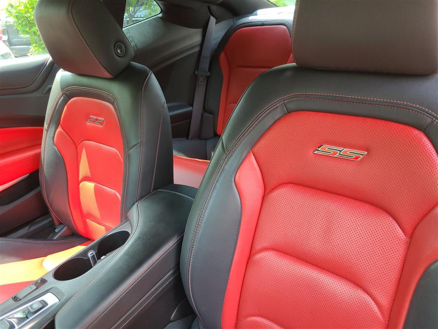 2016 Chevrolet Camaro 2dr Cpe 2SS, available for sale in Canton, Connecticut | Lava Motors. Canton, Connecticut 2016 Chevrolet Camaro 2dr Cpe 2SS, available for sale in Canton, Connecticut | Lava Motors. Canton, Connecticut