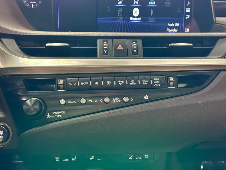 2019 Lexus ES ES 350 Ultra Luxury FWD, available for sale in Massapequa Park, New York | Power Motors East. Massapequa Park, New York 2019 Lexus ES ES 350 Ultra Luxury FWD, available for sale in Massapequa Park, New York | Power Motors East. Massapequa Park, New York