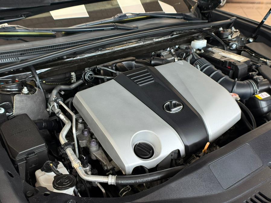 2019 Lexus ES ES 350 Ultra Luxury FWD, available for sale in Massapequa Park, New York | Power Motors East. Massapequa Park, New York 2019 Lexus ES ES 350 Ultra Luxury FWD, available for sale in Massapequa Park, New York | Power Motors East. Massapequa Park, New York