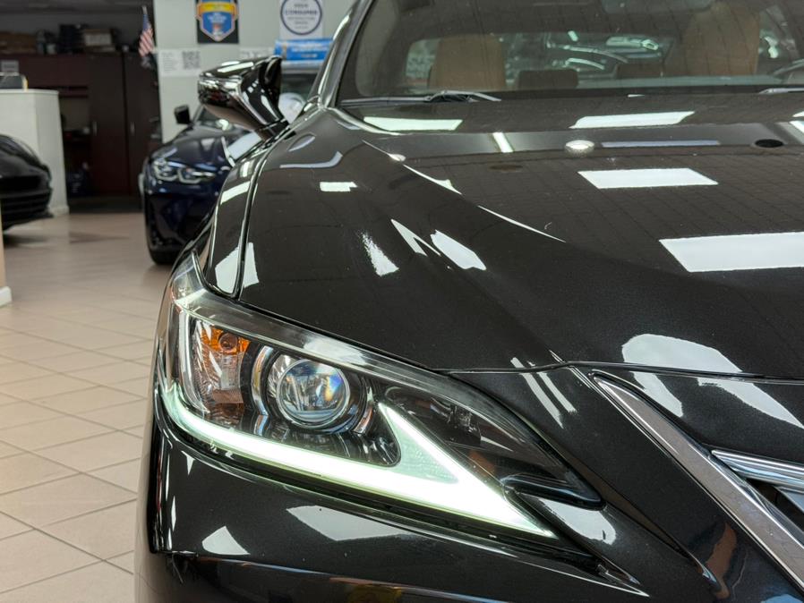 2019 Lexus ES ES 350 Ultra Luxury FWD, available for sale in Massapequa Park, New York | Power Motors East. Massapequa Park, New York 2019 Lexus ES ES 350 Ultra Luxury FWD, available for sale in Massapequa Park, New York | Power Motors East. Massapequa Park, New York