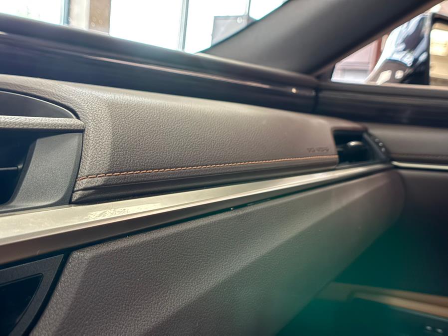 2019 Lexus ES ES 350 Ultra Luxury FWD, available for sale in Massapequa Park, New York | Power Motors East. Massapequa Park, New York 2019 Lexus ES ES 350 Ultra Luxury FWD, available for sale in Massapequa Park, New York | Power Motors East. Massapequa Park, New York