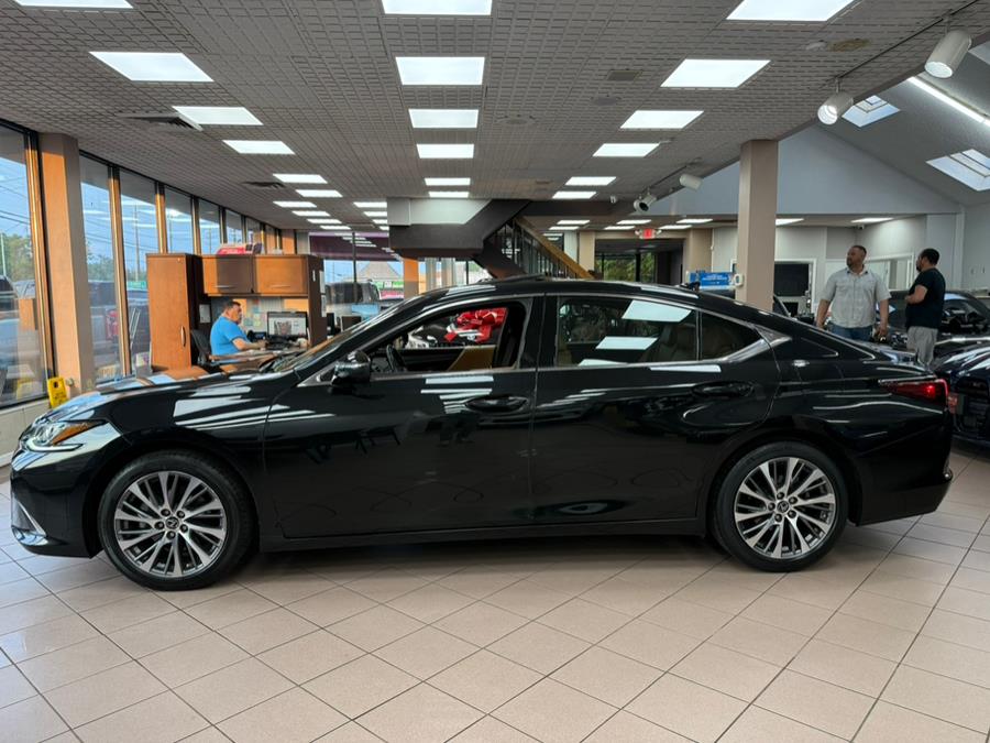 2019 Lexus ES ES 350 Ultra Luxury FWD, available for sale in Massapequa Park, New York | Power Motors East. Massapequa Park, New York 2019 Lexus ES ES 350 Ultra Luxury FWD, available for sale in Massapequa Park, New York | Power Motors East. Massapequa Park, New York