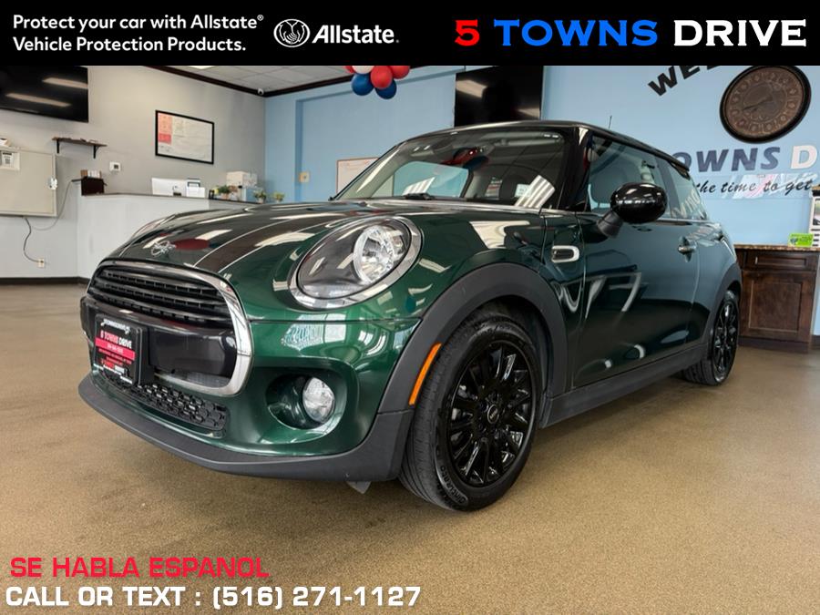 Used 2019 MINI Hardtop 2 Door in Inwood, New York | 5 Towns Drive. Inwood, New York