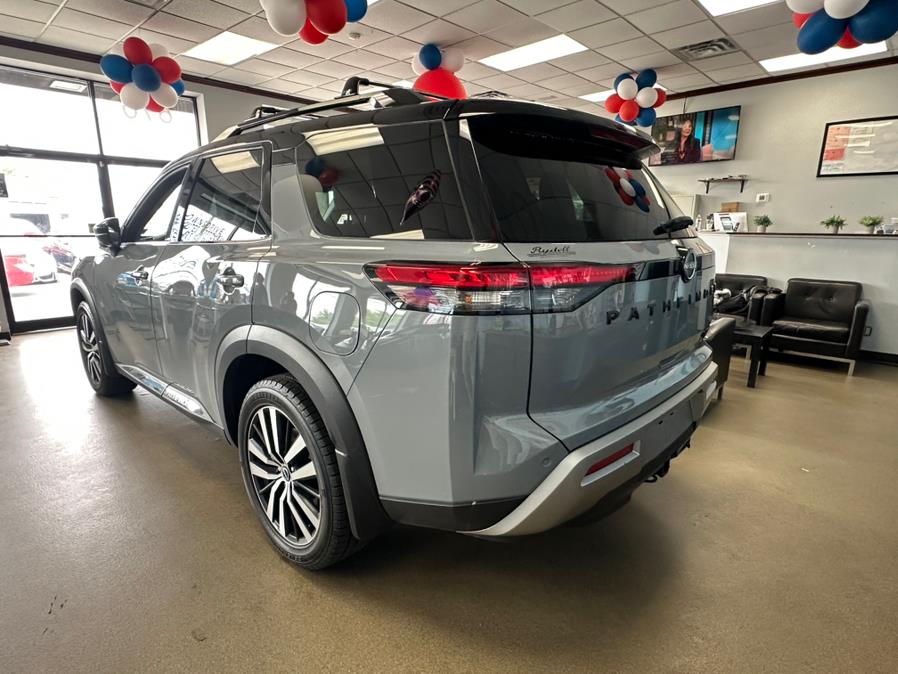 2023 Nissan Pathfinder Platinum 4WD FULLY LOADED, available for sale in Inwood, New York | 5 Towns Drive. Inwood, New York 2023 Nissan Pathfinder Platinum 4WD FULLY LOADED, available for sale in Inwood, New York | 5 Towns Drive. Inwood, New York