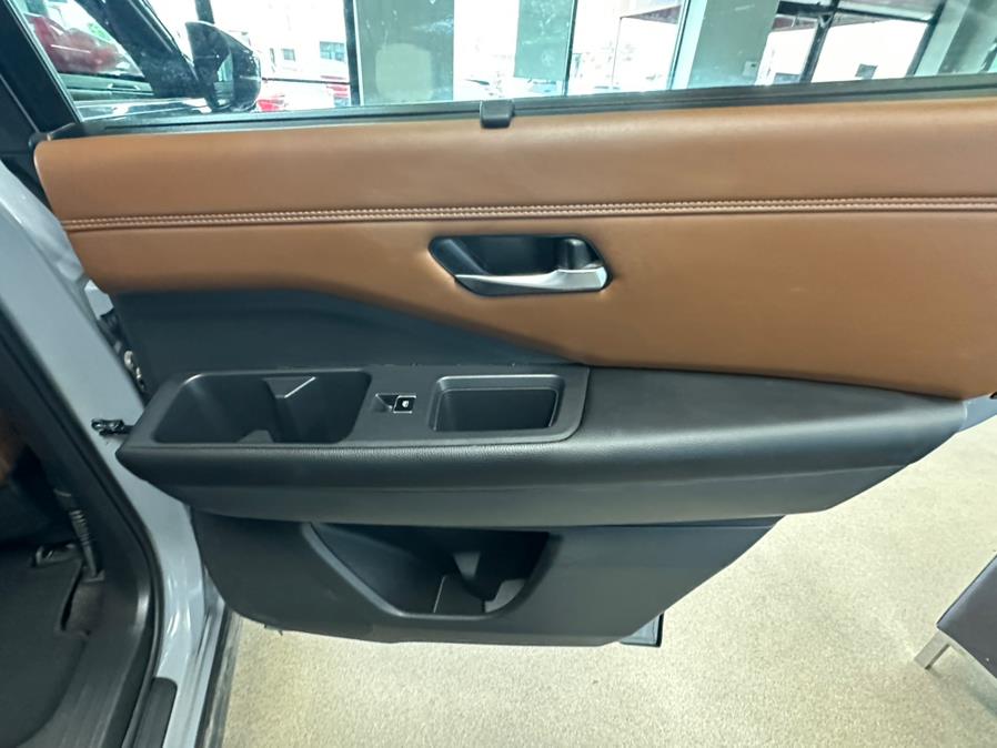 2023 Nissan Pathfinder Platinum 4WD FULLY LOADED, available for sale in Inwood, New York | 5 Towns Drive. Inwood, New York 2023 Nissan Pathfinder Platinum 4WD FULLY LOADED, available for sale in Inwood, New York | 5 Towns Drive. Inwood, New York