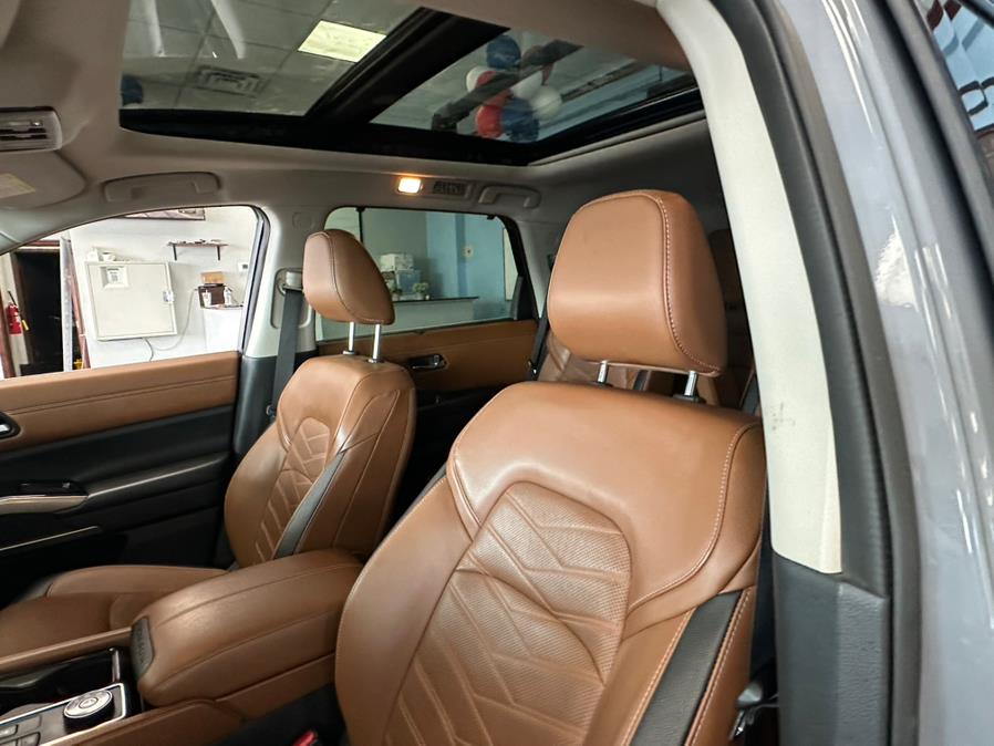 2023 Nissan Pathfinder Platinum 4WD FULLY LOADED, available for sale in Inwood, New York | 5 Towns Drive. Inwood, New York 2023 Nissan Pathfinder Platinum 4WD FULLY LOADED, available for sale in Inwood, New York | 5 Towns Drive. Inwood, New York