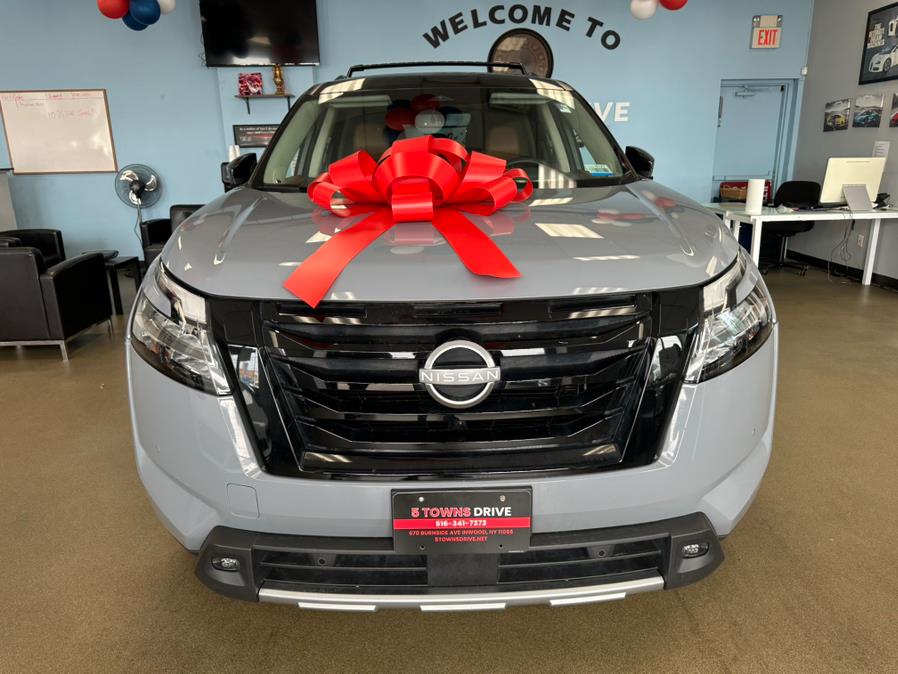 2023 Nissan Pathfinder Platinum 4WD FULLY LOADED, available for sale in Inwood, New York | 5 Towns Drive. Inwood, New York 2023 Nissan Pathfinder Platinum 4WD FULLY LOADED, available for sale in Inwood, New York | 5 Towns Drive. Inwood, New York