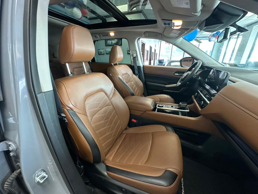 2023 Nissan Pathfinder Platinum 4WD FULLY LOADED, available for sale in Inwood, New York | 5 Towns Drive. Inwood, New York 2023 Nissan Pathfinder Platinum 4WD FULLY LOADED, available for sale in Inwood, New York | 5 Towns Drive. Inwood, New York