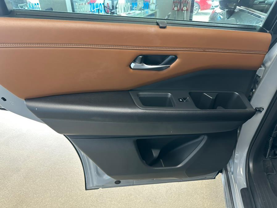 2023 Nissan Pathfinder Platinum 4WD FULLY LOADED, available for sale in Inwood, New York | 5 Towns Drive. Inwood, New York 2023 Nissan Pathfinder Platinum 4WD FULLY LOADED, available for sale in Inwood, New York | 5 Towns Drive. Inwood, New York