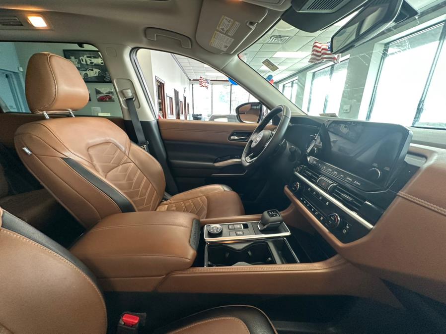 2023 Nissan Pathfinder Platinum 4WD FULLY LOADED, available for sale in Inwood, New York | 5 Towns Drive. Inwood, New York 2023 Nissan Pathfinder Platinum 4WD FULLY LOADED, available for sale in Inwood, New York | 5 Towns Drive. Inwood, New York