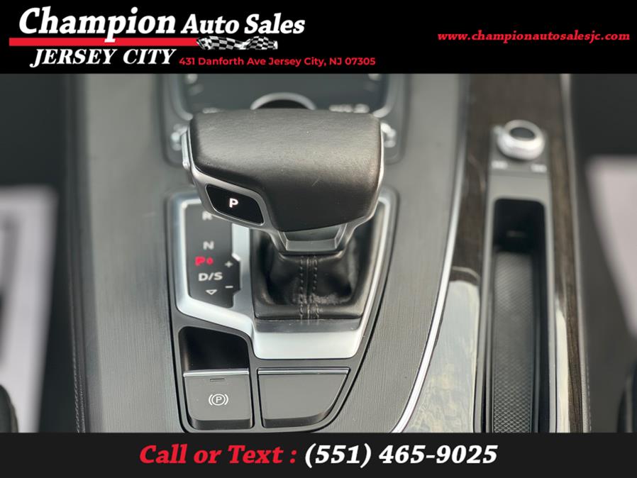 2020 Audi Q5 Premium Plus 45 TFSI quattro, available for sale in Jersey City, New Jersey | Champion Auto Sales. Jersey City, New Jersey 2020 Audi Q5 Premium Plus 45 TFSI quattro, available for sale in Jersey City, New Jersey | Champion Auto Sales. Jersey City, New Jersey