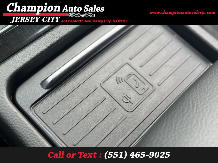 2020 Audi Q5 Premium Plus 45 TFSI quattro, available for sale in Jersey City, New Jersey | Champion Auto Sales. Jersey City, New Jersey 2020 Audi Q5 Premium Plus 45 TFSI quattro, available for sale in Jersey City, New Jersey | Champion Auto Sales. Jersey City, New Jersey