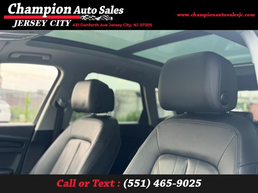 2020 Audi Q5 Premium Plus 45 TFSI quattro, available for sale in Jersey City, New Jersey | Champion Auto Sales. Jersey City, New Jersey 2020 Audi Q5 Premium Plus 45 TFSI quattro, available for sale in Jersey City, New Jersey | Champion Auto Sales. Jersey City, New Jersey