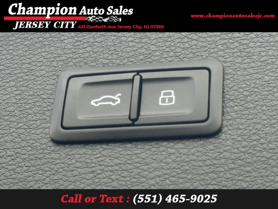 2020 Audi Q5 Premium Plus 45 TFSI quattro, available for sale in Jersey City, New Jersey | Champion Auto Sales. Jersey City, New Jersey 2020 Audi Q5 Premium Plus 45 TFSI quattro, available for sale in Jersey City, New Jersey | Champion Auto Sales. Jersey City, New Jersey