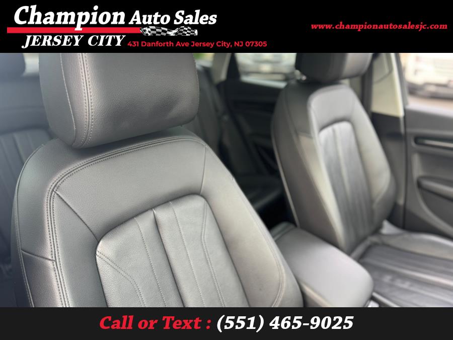 2020 Audi Q5 Premium Plus 45 TFSI quattro, available for sale in Jersey City, New Jersey | Champion Auto Sales. Jersey City, New Jersey 2020 Audi Q5 Premium Plus 45 TFSI quattro, available for sale in Jersey City, New Jersey | Champion Auto Sales. Jersey City, New Jersey