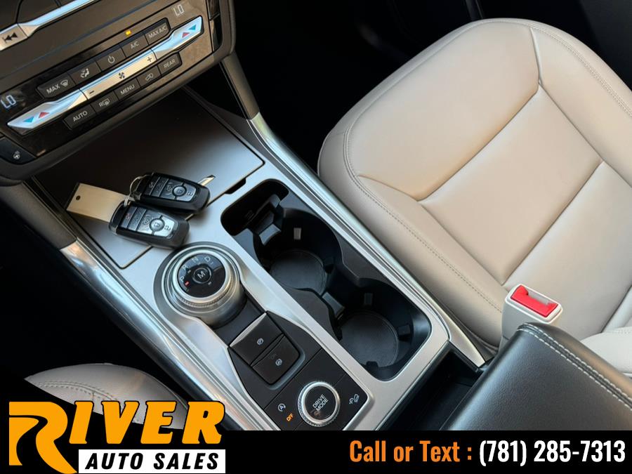 2020 Ford Explorer XLT 4WD, available for sale in Malden, Massachusetts | River Auto Sales. Malden, Massachusetts 2020 Ford Explorer XLT 4WD, available for sale in Malden, Massachusetts | River Auto Sales. Malden, Massachusetts