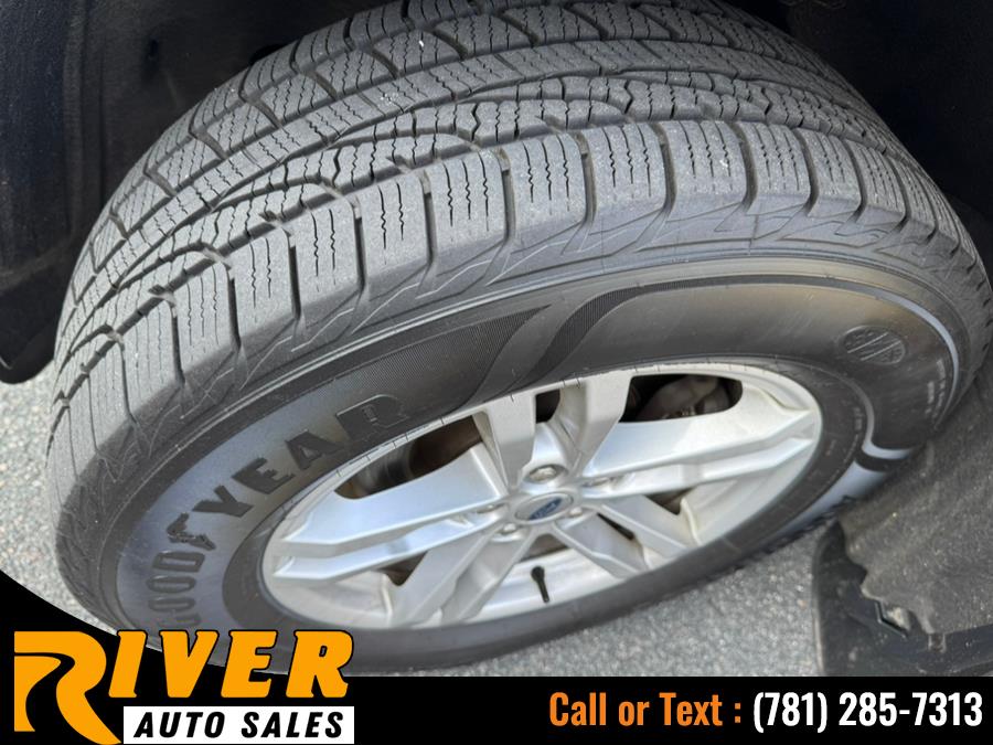 2020 Ford Explorer XLT 4WD, available for sale in Malden, Massachusetts | River Auto Sales. Malden, Massachusetts 2020 Ford Explorer XLT 4WD, available for sale in Malden, Massachusetts | River Auto Sales. Malden, Massachusetts