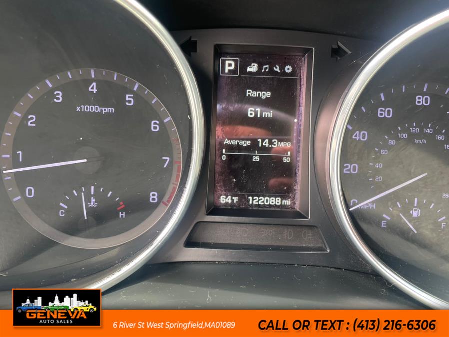 2017 Hyundai Santa Fe Limited 3.3L Auto AWD, available for sale in West Springfield, Massachusetts | Geneva Auto Sales LLC. West Springfield, Massachusetts 2017 Hyundai Santa Fe Limited 3.3L Auto AWD, available for sale in West Springfield, Massachusetts | Geneva Auto Sales LLC. West Springfield, Massachusetts