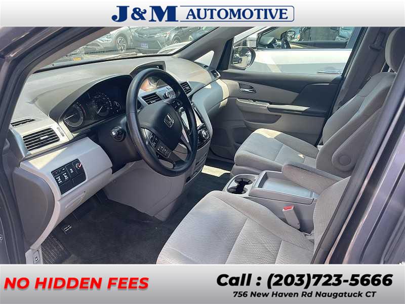 2016 Honda Odyssey SE, available for sale in Naugatuck, Connecticut | J&M Automotive Sls&Svc LLC. Naugatuck, Connecticut 2016 Honda Odyssey SE, available for sale in Naugatuck, Connecticut | J&M Automotive Sls&Svc LLC. Naugatuck, Connecticut