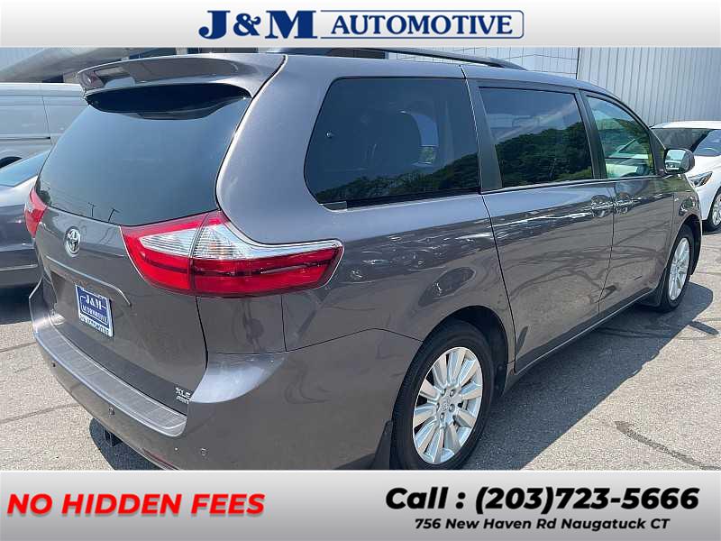 2017 Toyota Sienna XLE, available for sale in Naugatuck, Connecticut | J&M Automotive Sls&Svc LLC. Naugatuck, Connecticut 2017 Toyota Sienna XLE, available for sale in Naugatuck, Connecticut | J&M Automotive Sls&Svc LLC. Naugatuck, Connecticut