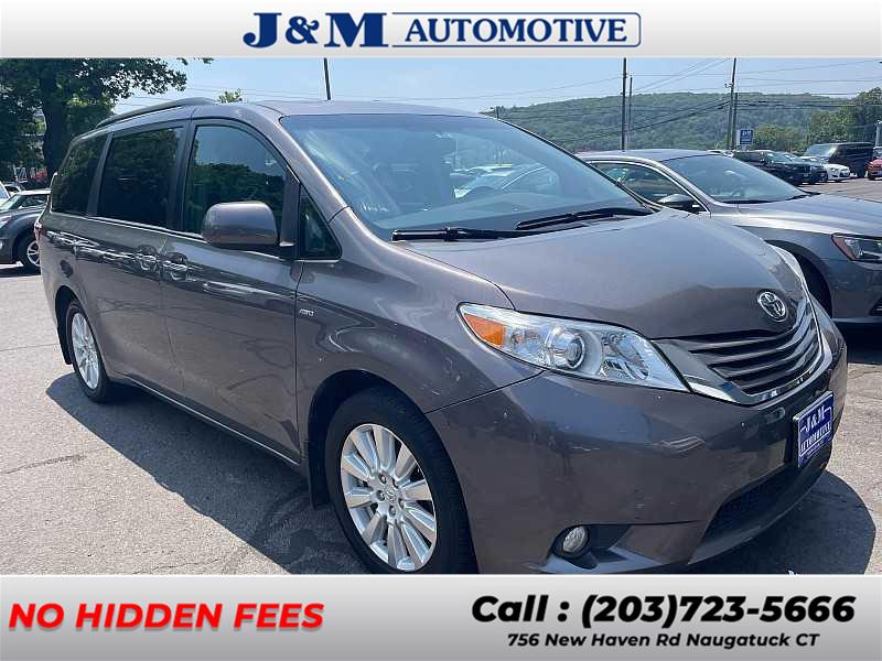 2017 Toyota Sienna XLE, available for sale in Naugatuck, Connecticut | J&M Automotive Sls&Svc LLC. Naugatuck, Connecticut 2017 Toyota Sienna XLE, available for sale in Naugatuck, Connecticut | J&M Automotive Sls&Svc LLC. Naugatuck, Connecticut