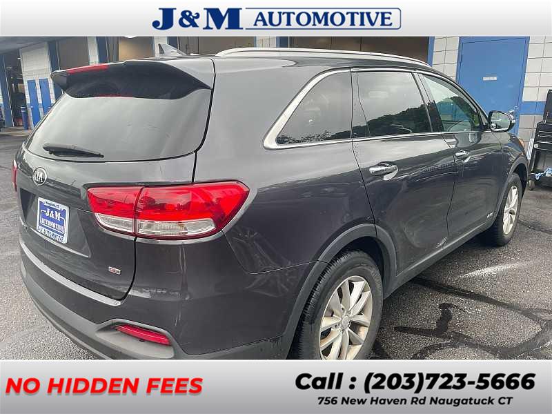 2018 Kia Sorento LX, available for sale in Naugatuck, Connecticut | J&M Automotive Sls&Svc LLC. Naugatuck, Connecticut 2018 Kia Sorento LX, available for sale in Naugatuck, Connecticut | J&M Automotive Sls&Svc LLC. Naugatuck, Connecticut