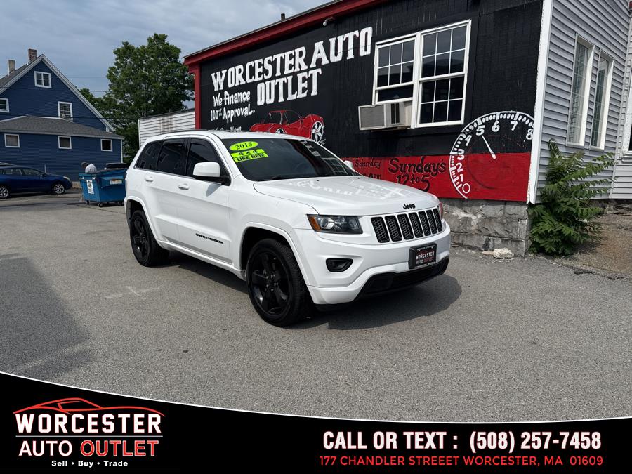 2015 Jeep Grand Cherokee 4WD 4dr Altitude, available for sale in Worcester, Massachusetts | Worcester Auto Outlet LLC. Worcester, Massachusetts