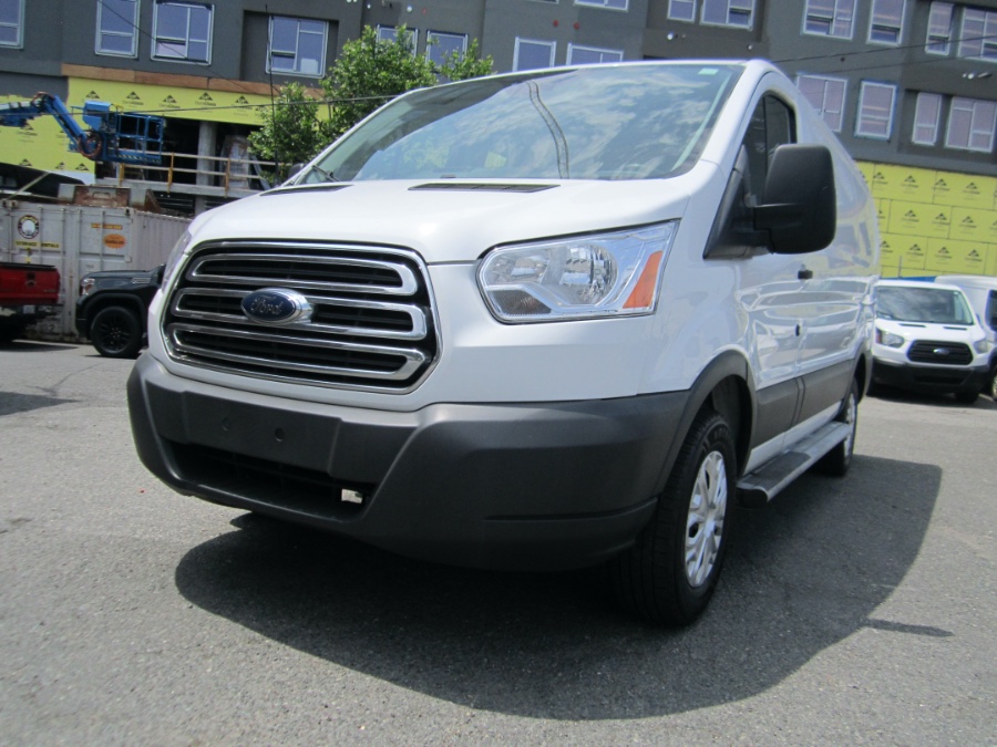 Used 2018 Ford Transit Van in Everett, Massachusetts | Suzi Motors Inc Dba Stadium Auto Sales. Everett, Massachusetts