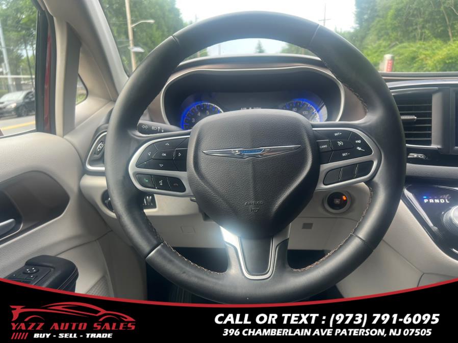 2018 Chrysler Pacifica Touring L FWD, available for sale in Paterson, New Jersey | Yazz Auto Sales. Paterson, New Jersey 2018 Chrysler Pacifica Touring L FWD, available for sale in Paterson, New Jersey | Yazz Auto Sales. Paterson, New Jersey