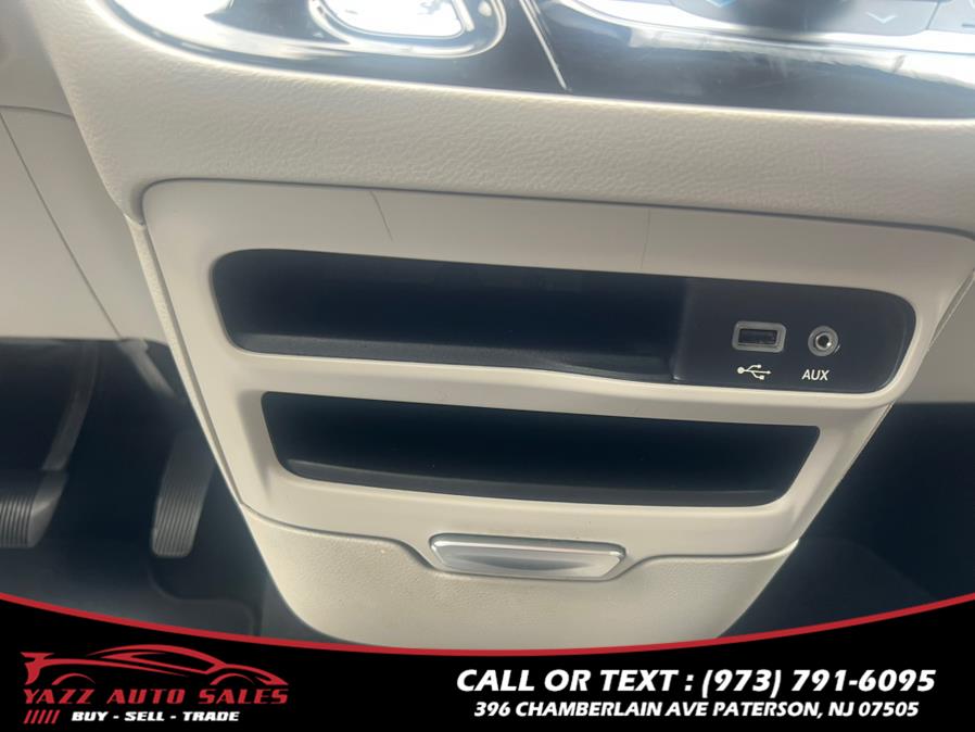 2018 Chrysler Pacifica Touring L FWD, available for sale in Paterson, New Jersey | Yazz Auto Sales. Paterson, New Jersey 2018 Chrysler Pacifica Touring L FWD, available for sale in Paterson, New Jersey | Yazz Auto Sales. Paterson, New Jersey