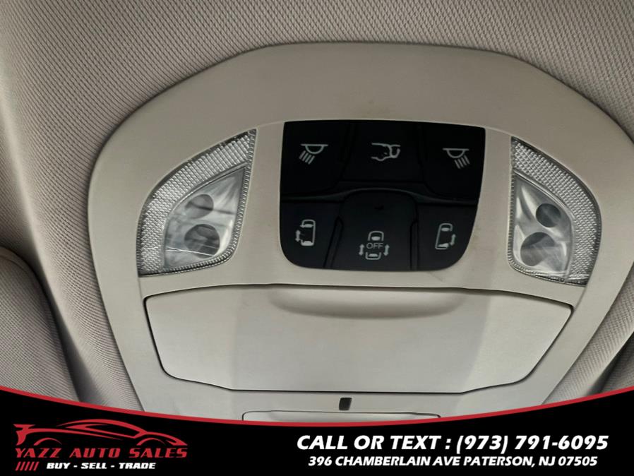 2018 Chrysler Pacifica Touring L FWD, available for sale in Paterson, New Jersey | Yazz Auto Sales. Paterson, New Jersey 2018 Chrysler Pacifica Touring L FWD, available for sale in Paterson, New Jersey | Yazz Auto Sales. Paterson, New Jersey