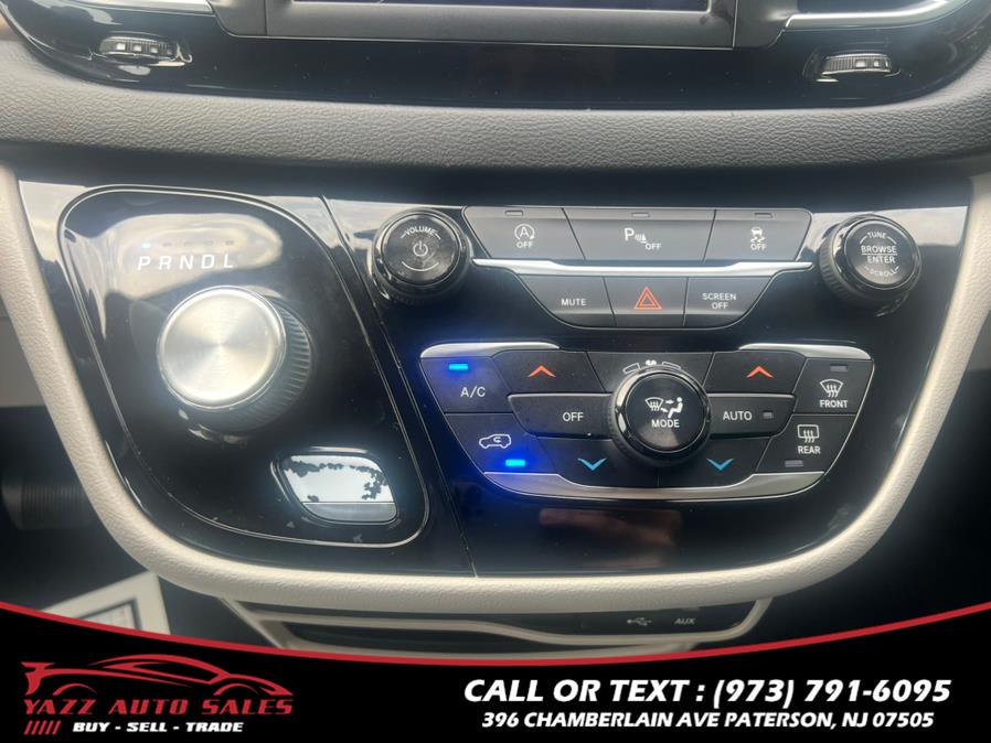 2018 Chrysler Pacifica Touring L FWD, available for sale in Paterson, New Jersey | Yazz Auto Sales. Paterson, New Jersey 2018 Chrysler Pacifica Touring L FWD, available for sale in Paterson, New Jersey | Yazz Auto Sales. Paterson, New Jersey