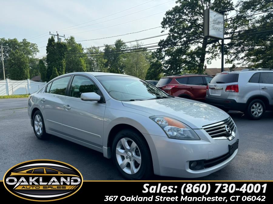 Used 2009 Nissan Altima in Manchester, Connecticut | Oakland Auto Sales. Manchester, Connecticut