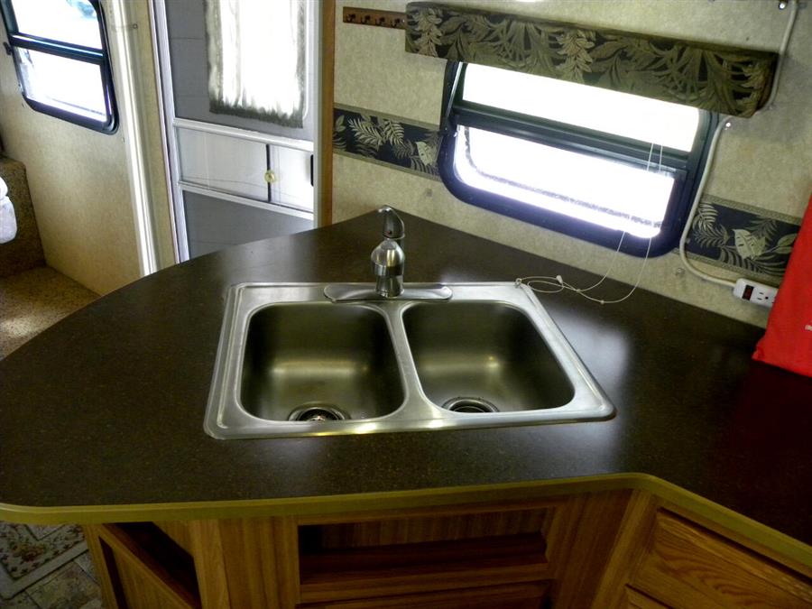 2010 Dutchmen Denali , available for sale in Wolcott, New York | Auto Hunter CNY. Wolcott, New York 2010 Dutchmen Denali , available for sale in Wolcott, New York | Auto Hunter CNY. Wolcott, New York