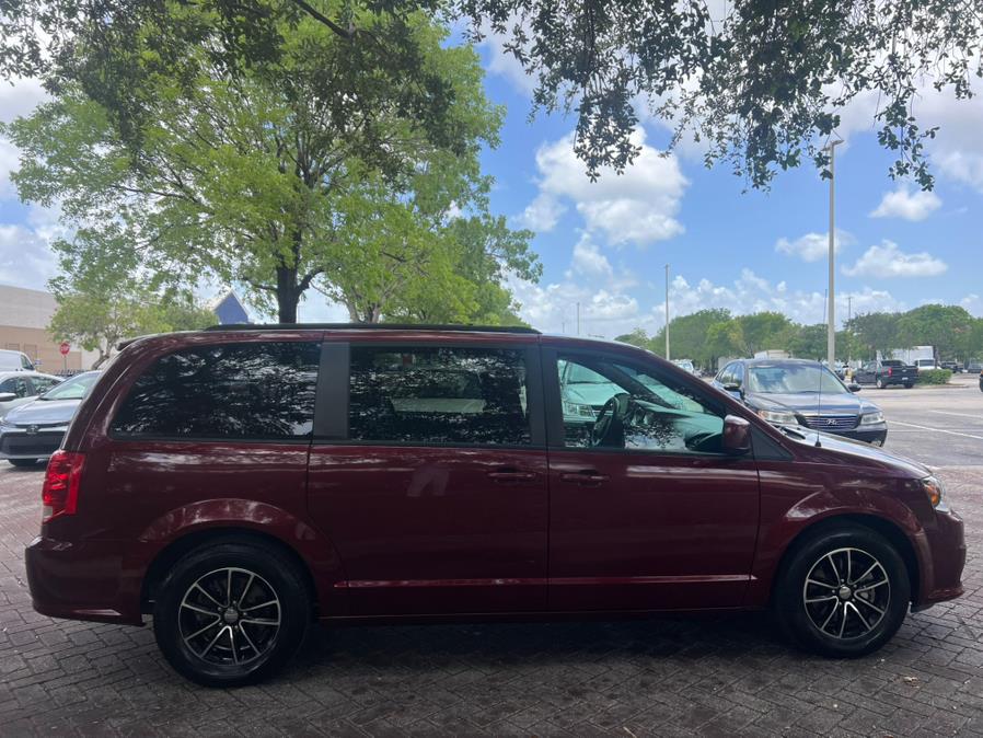 2018 Dodge Grand Caravan GT Wagon, available for sale in Hialeah, Florida | The Palm Motors LLC. Hialeah, Florida 2018 Dodge Grand Caravan GT Wagon, available for sale in Hialeah, Florida | The Palm Motors LLC. Hialeah, Florida