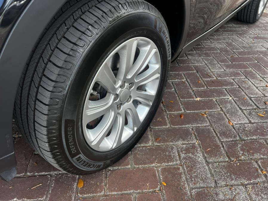 2018 Land Rover Discovery Sport SE 4WD, available for sale in Hialeah, Florida | The Palm Motors LLC. Hialeah, Florida 2018 Land Rover Discovery Sport SE 4WD, available for sale in Hialeah, Florida | The Palm Motors LLC. Hialeah, Florida