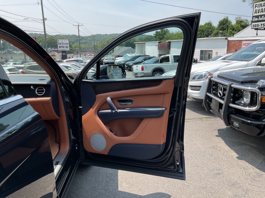 2019 Bentley Bentayga V8 AWD, available for sale in Waterbury, Connecticut | Jim Juliani Motors. Waterbury, Connecticut 2019 Bentley Bentayga V8 AWD, available for sale in Waterbury, Connecticut | Jim Juliani Motors. Waterbury, Connecticut