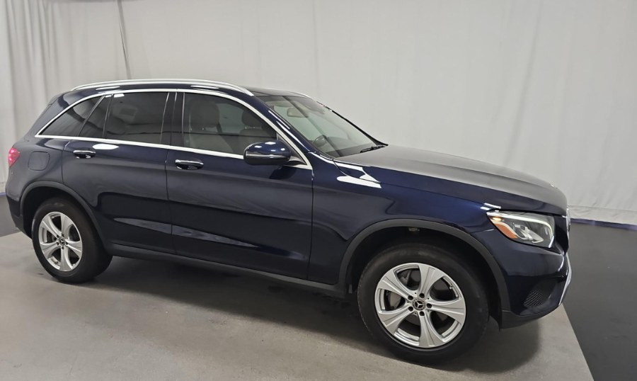 2018 Mercedes Benz GLC 300 photo 3