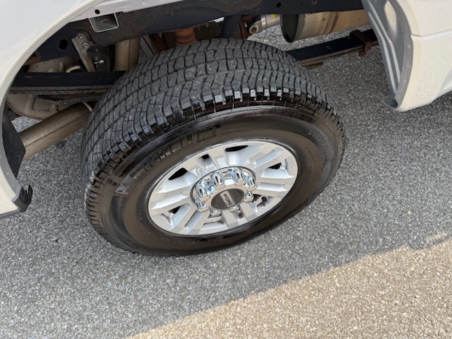 2019 Ford Super Duty F-250 SRW XLT 4WD Crew Cab 6.75'' Box, available for sale in Huntington Station, New York | Huntington Auto Mall. Huntington Station, New York 2019 Ford Super Duty F-250 SRW XLT 4WD Crew Cab 6.75'' Box, available for sale in Huntington Station, New York | Huntington Auto Mall. Huntington Station, New York