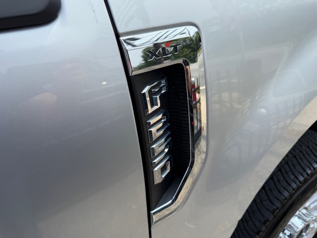 2019 Ford Super Duty F-250 SRW XLT 4WD Crew Cab 6.75'' Box, available for sale in Huntington Station, New York | Huntington Auto Mall. Huntington Station, New York 2019 Ford Super Duty F-250 SRW XLT 4WD Crew Cab 6.75'' Box, available for sale in Huntington Station, New York | Huntington Auto Mall. Huntington Station, New York