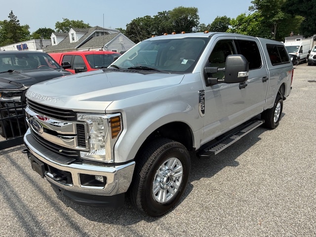 2019 Ford Super Duty F-250 SRW XLT 4WD Crew Cab 6.75'' Box, available for sale in Huntington Station, New York | Huntington Auto Mall. Huntington Station, New York 2019 Ford Super Duty F-250 SRW XLT 4WD Crew Cab 6.75'' Box, available for sale in Huntington Station, New York | Huntington Auto Mall. Huntington Station, New York