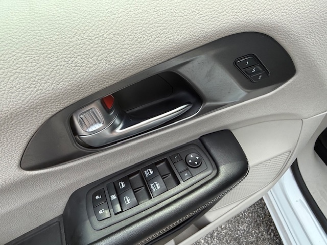 2022 Chrysler Pacifica Touring L FWD, available for sale in Huntington Station, New York | Huntington Auto Mall. Huntington Station, New York 2022 Chrysler Pacifica Touring L FWD, available for sale in Huntington Station, New York | Huntington Auto Mall. Huntington Station, New York