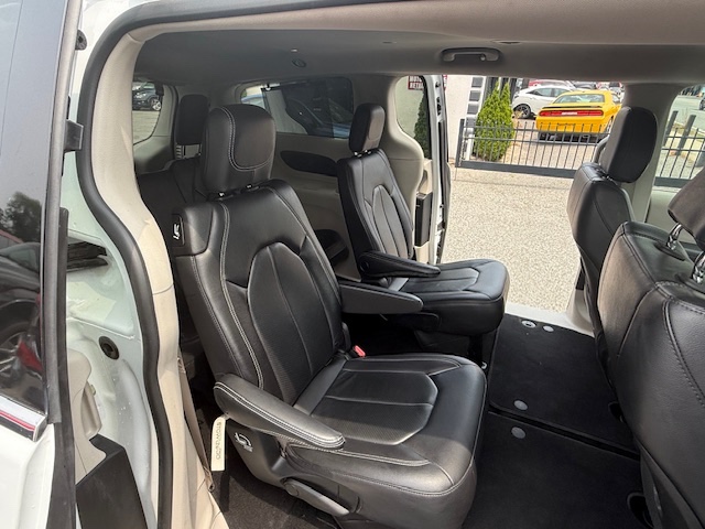 2022 Chrysler Pacifica Touring L FWD, available for sale in Huntington Station, New York | Huntington Auto Mall. Huntington Station, New York 2022 Chrysler Pacifica Touring L FWD, available for sale in Huntington Station, New York | Huntington Auto Mall. Huntington Station, New York