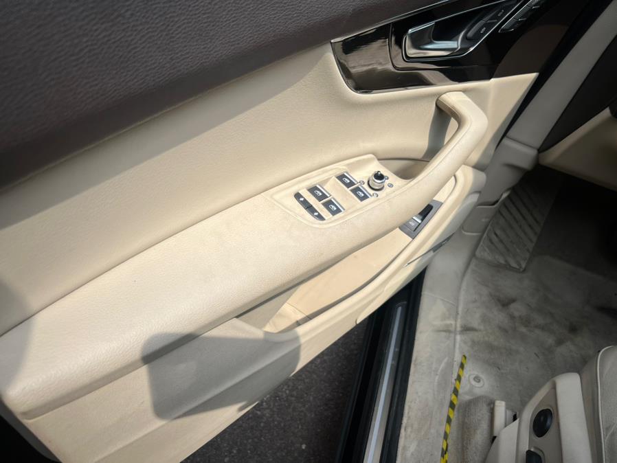 2019 Audi Q7 Premium Plus 55 TFSI quattro, available for sale in Brooklyn, New York | Atlantic Used Car Sales. Brooklyn, New York 2019 Audi Q7 Premium Plus 55 TFSI quattro, available for sale in Brooklyn, New York | Atlantic Used Car Sales. Brooklyn, New York